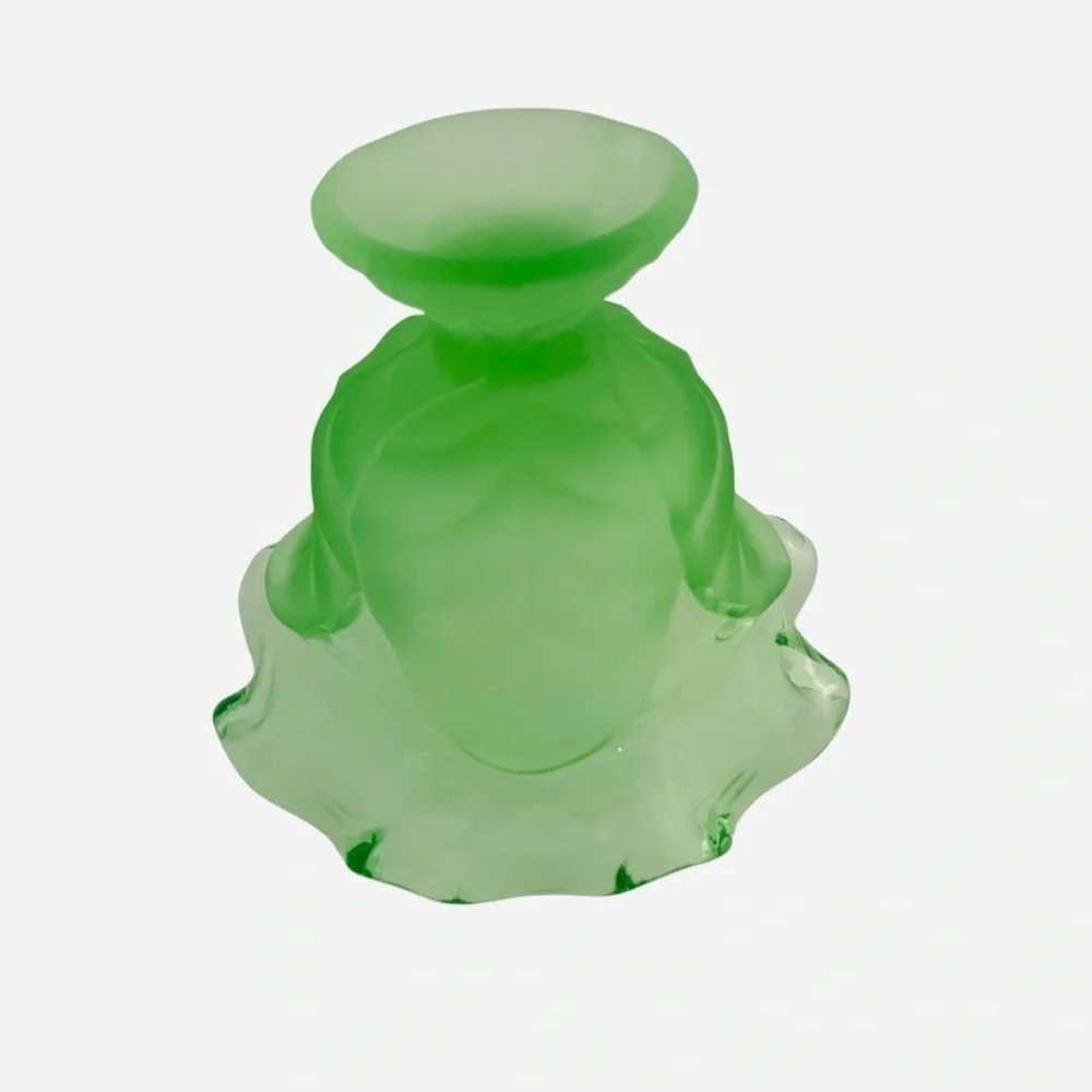 Viking Glass Cabbage Leaf Lime Green Compote Dish Vintage 5.25